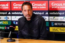 Thumbnail for article: Van 't Schip bespreekt invloed 'Kroes-bom' op selectie van Ajax