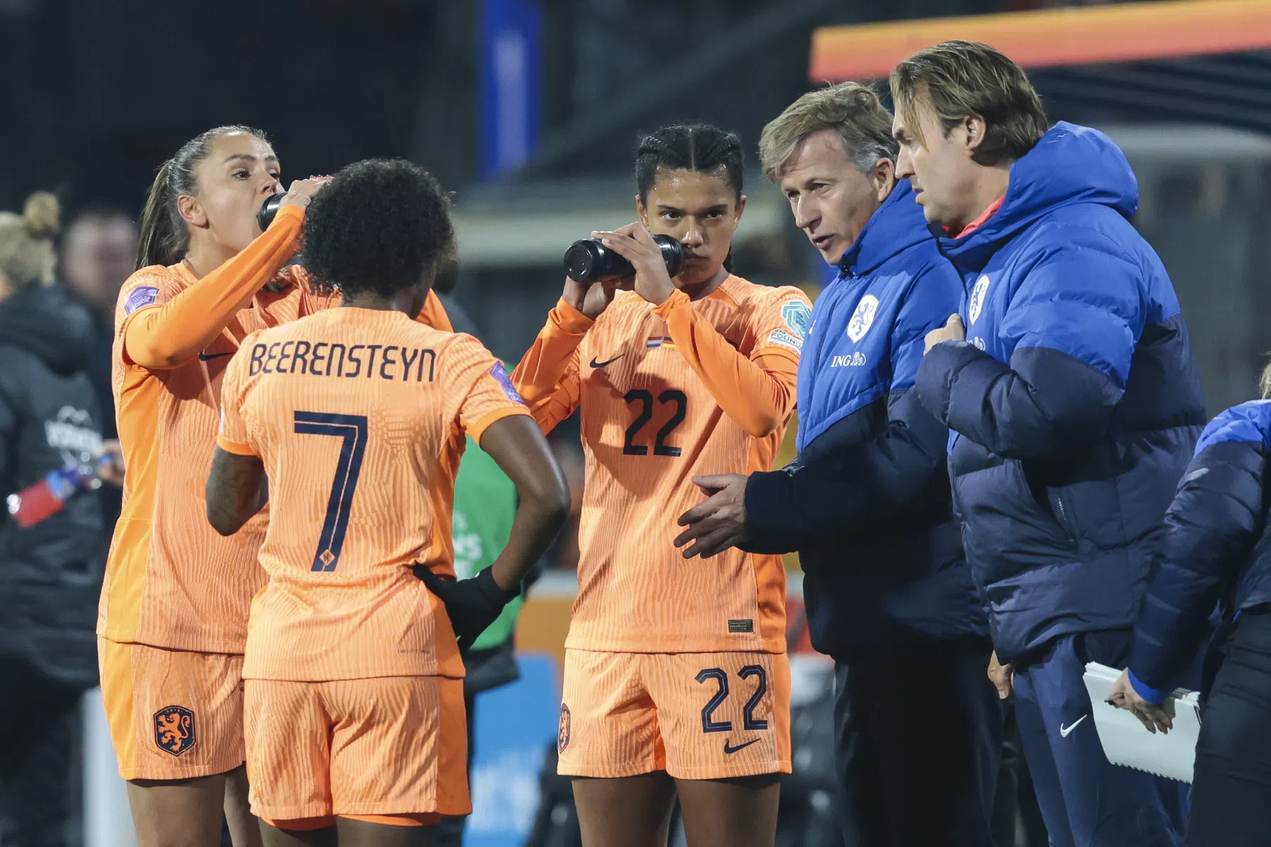 Leeuwinnen spelen nog zes EK-kwalificatieduels dit seizoen: 'Waanzin'