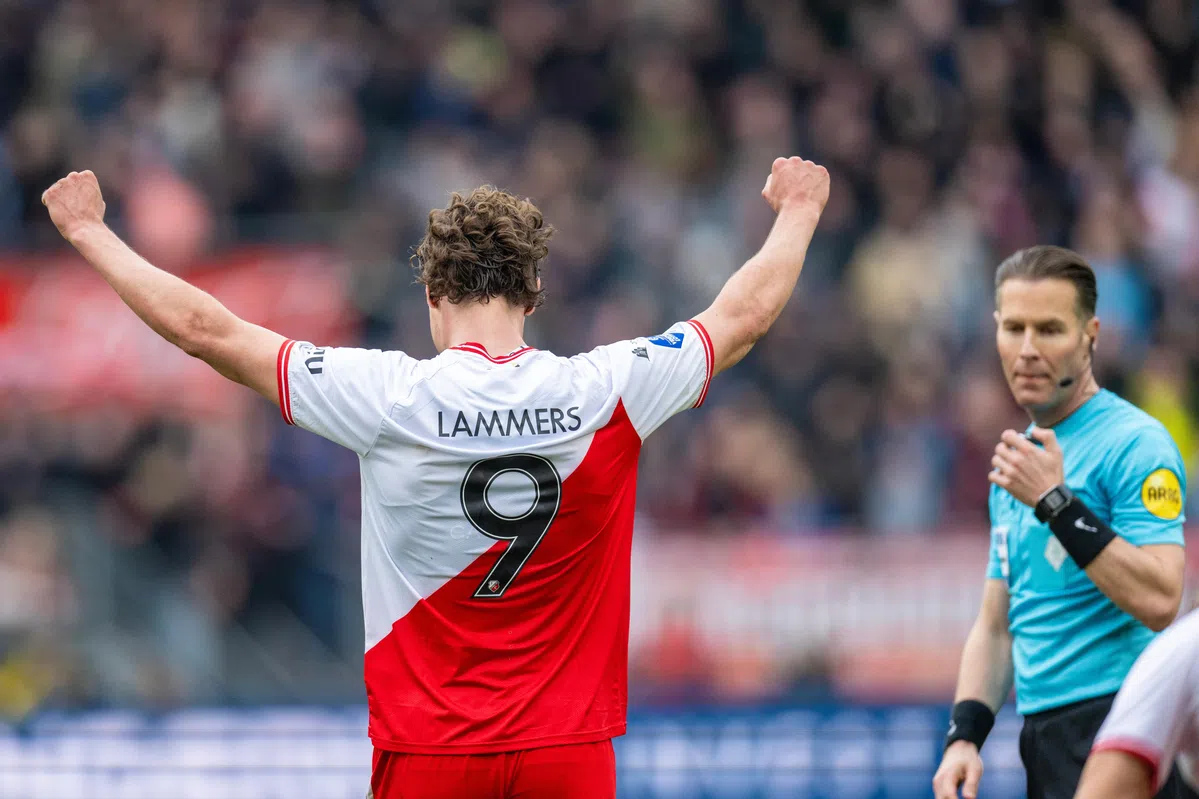 Sam Lammers nadert kruispunt: 'Blijf nog even in het warme bad'