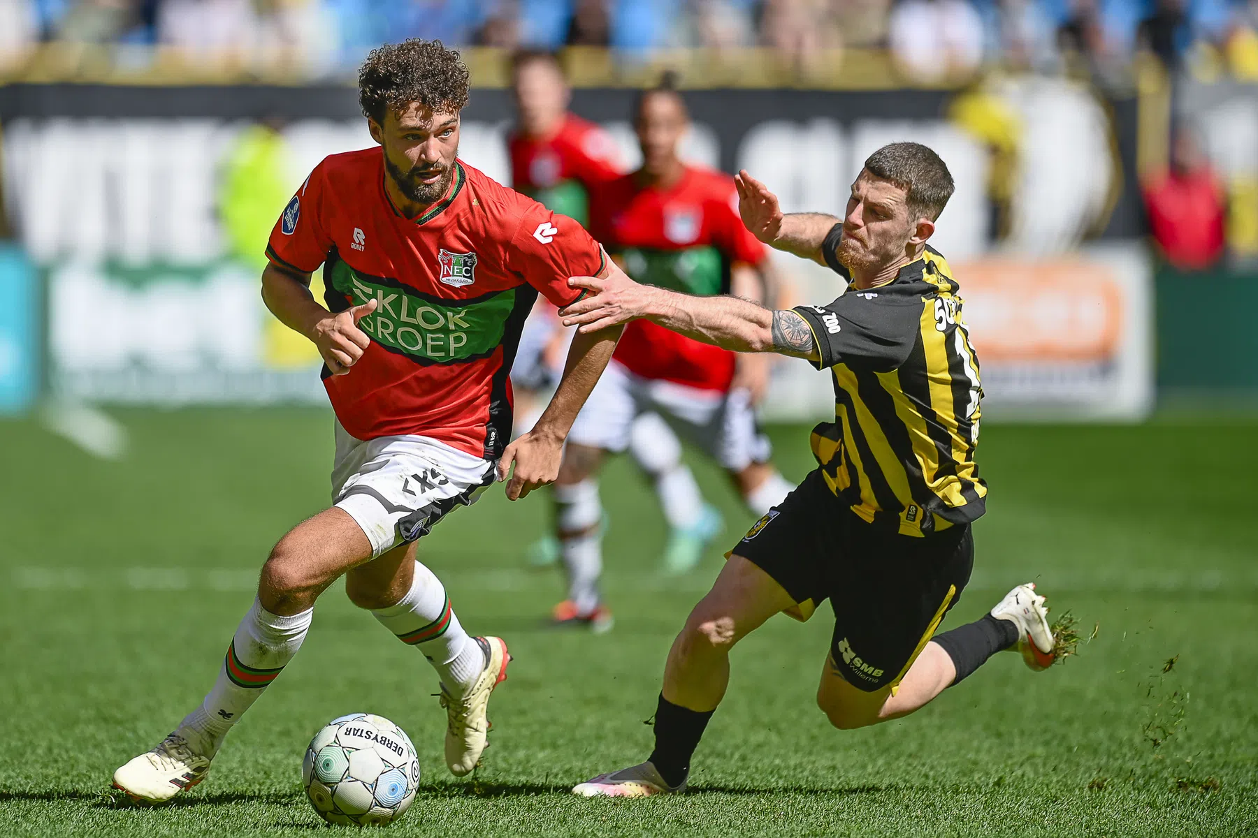 Gifbeker Vitesse nog lang niet leeg: NEC wint weer eens in Arnhem