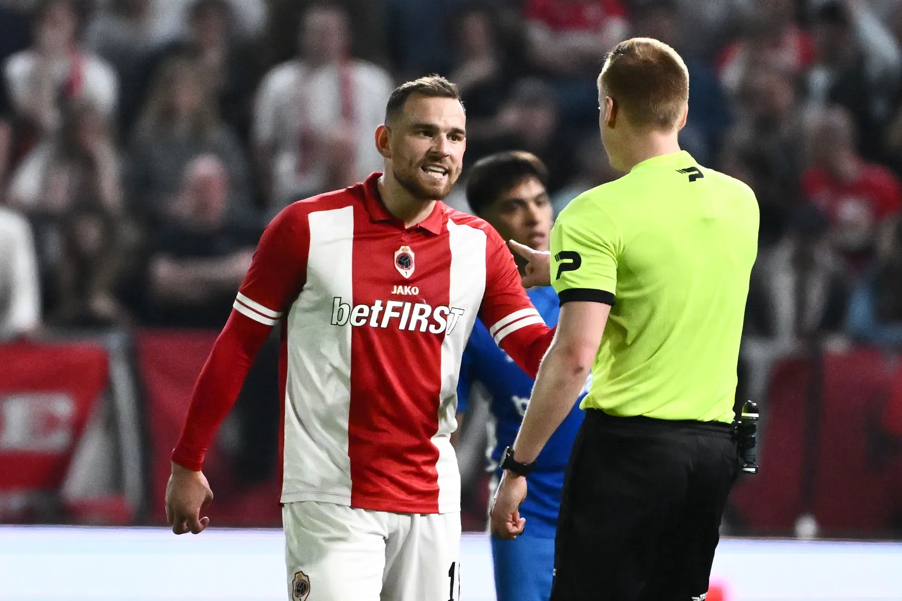 Janssen somber gestemd na valse start Antwerp: 'Dat wordt héél moeilijk' 