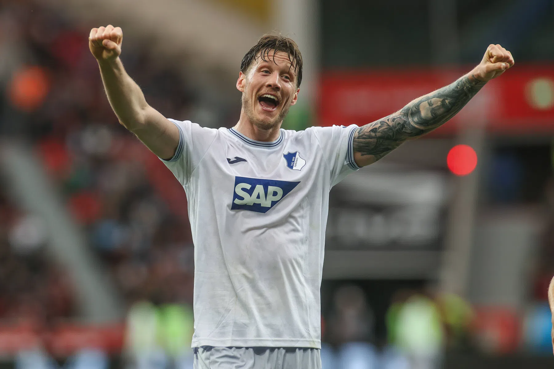 Glansrol Weghorst in strijd om Europees voetbal