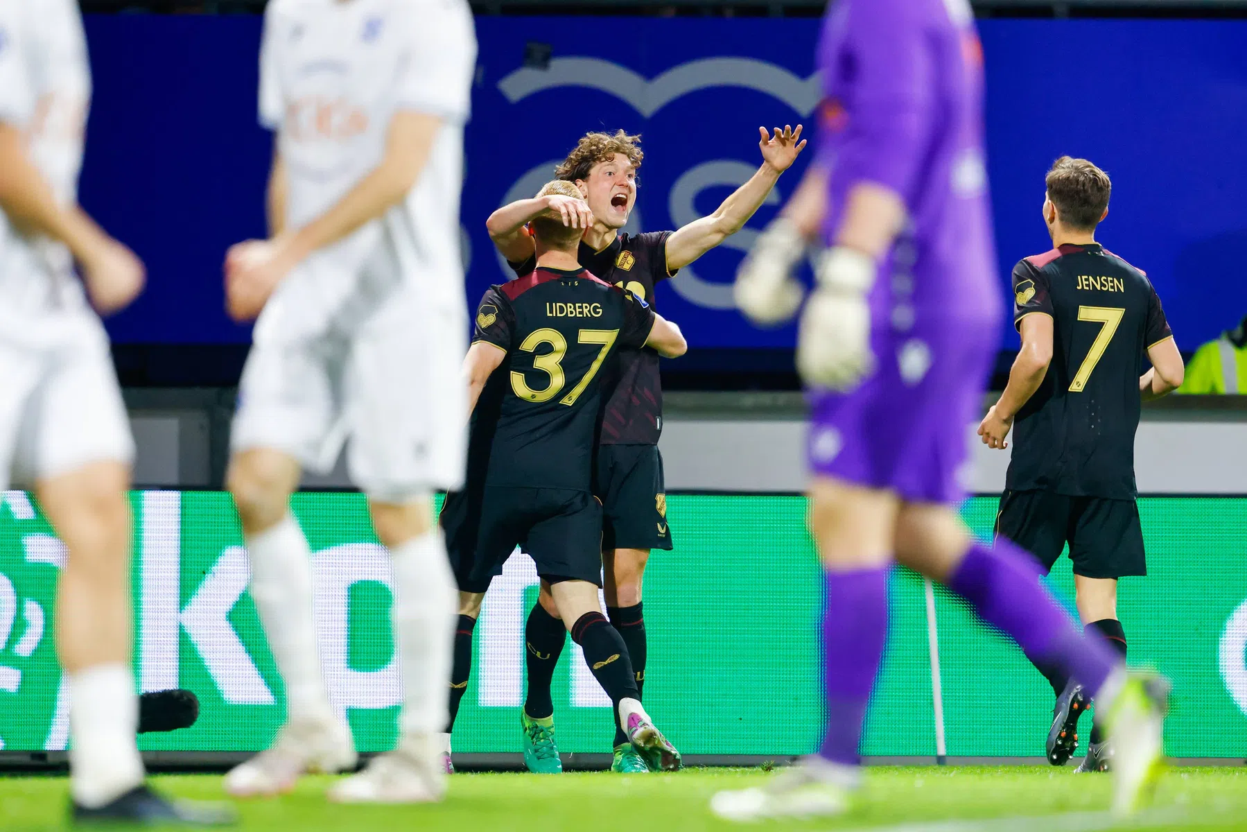 Lammers blijft maar scoren en doet oude club pijn