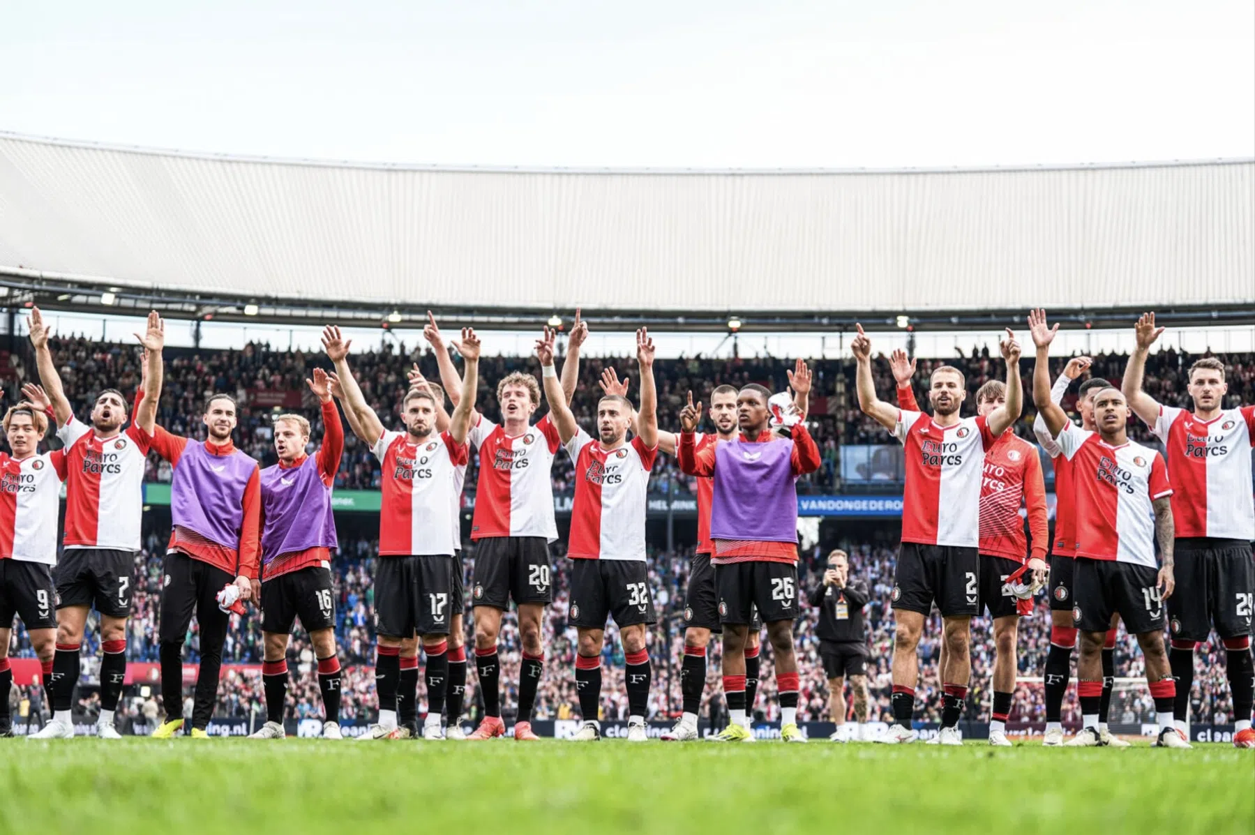 Feyenoord geniet na historische Klassieker: 'Of ik de pijn voelde van Ajax? Néé'