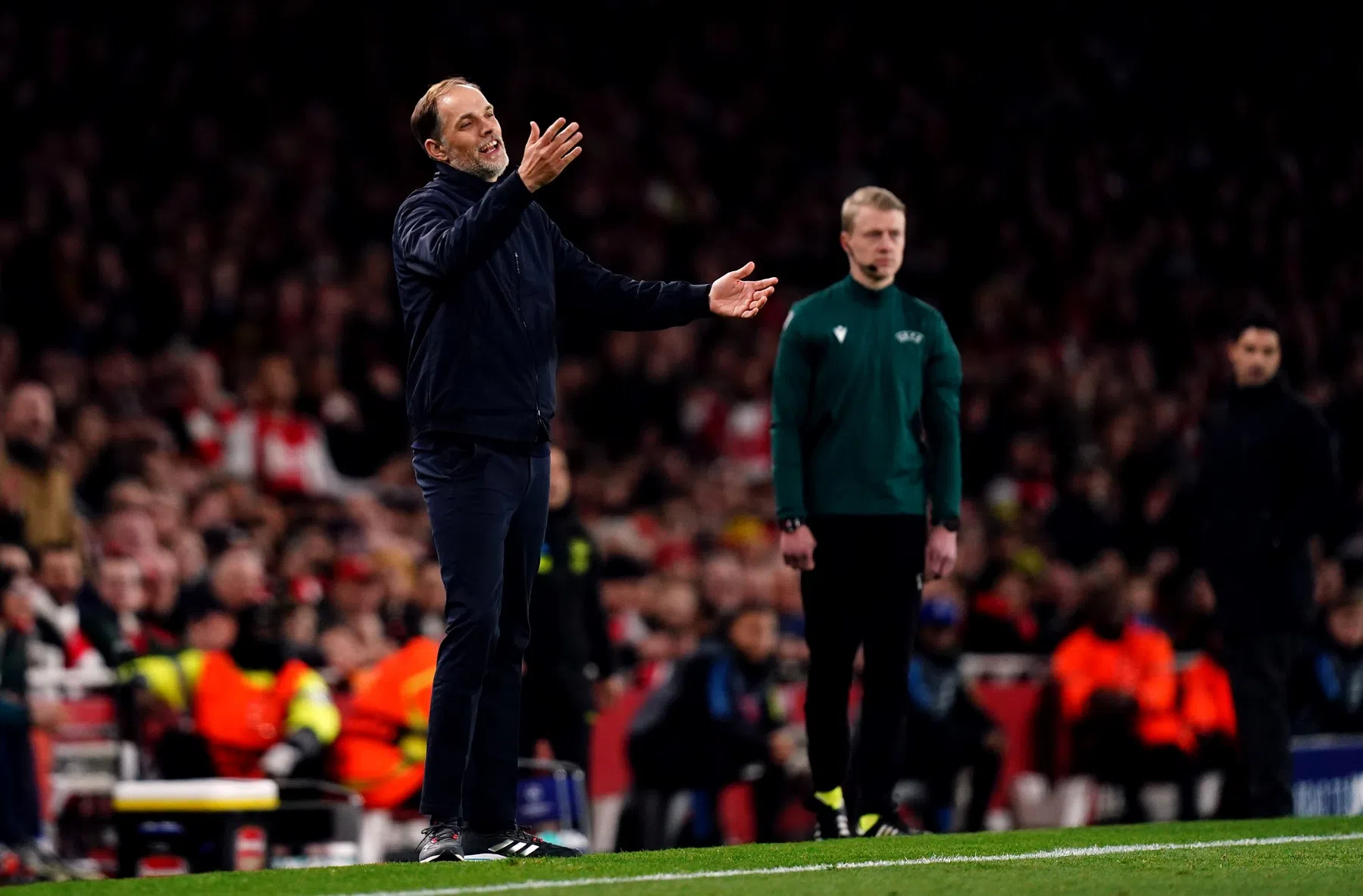 Woeste Tuchel verklapt bijzonder argument arbiter om geen pingel te geven