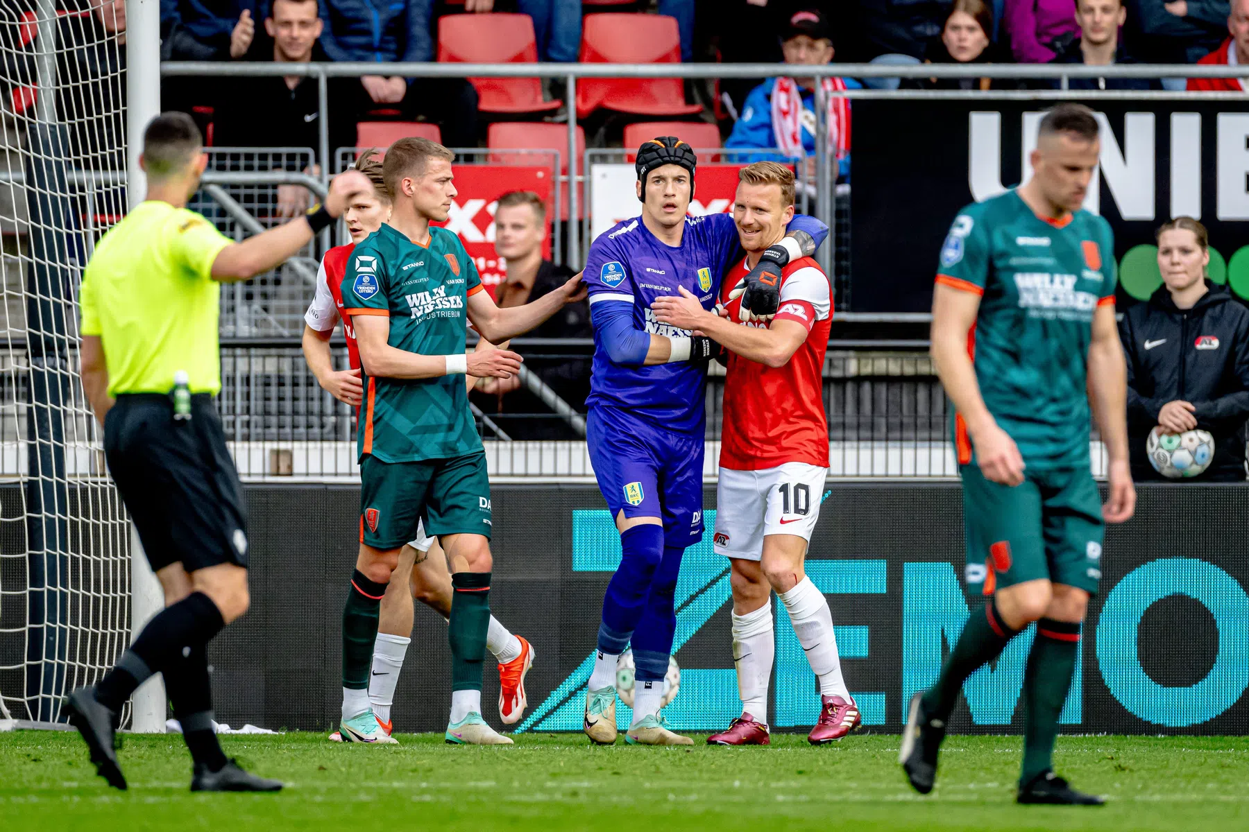 Feyenoord houdt Vaessen in de gaten