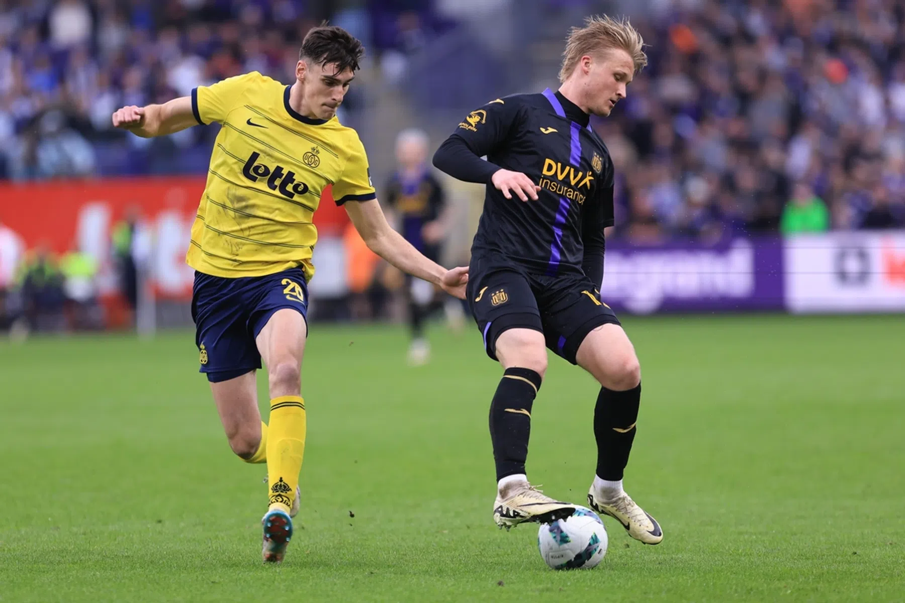 Dolberg draagt goal op aan receptioniste Anderlecht