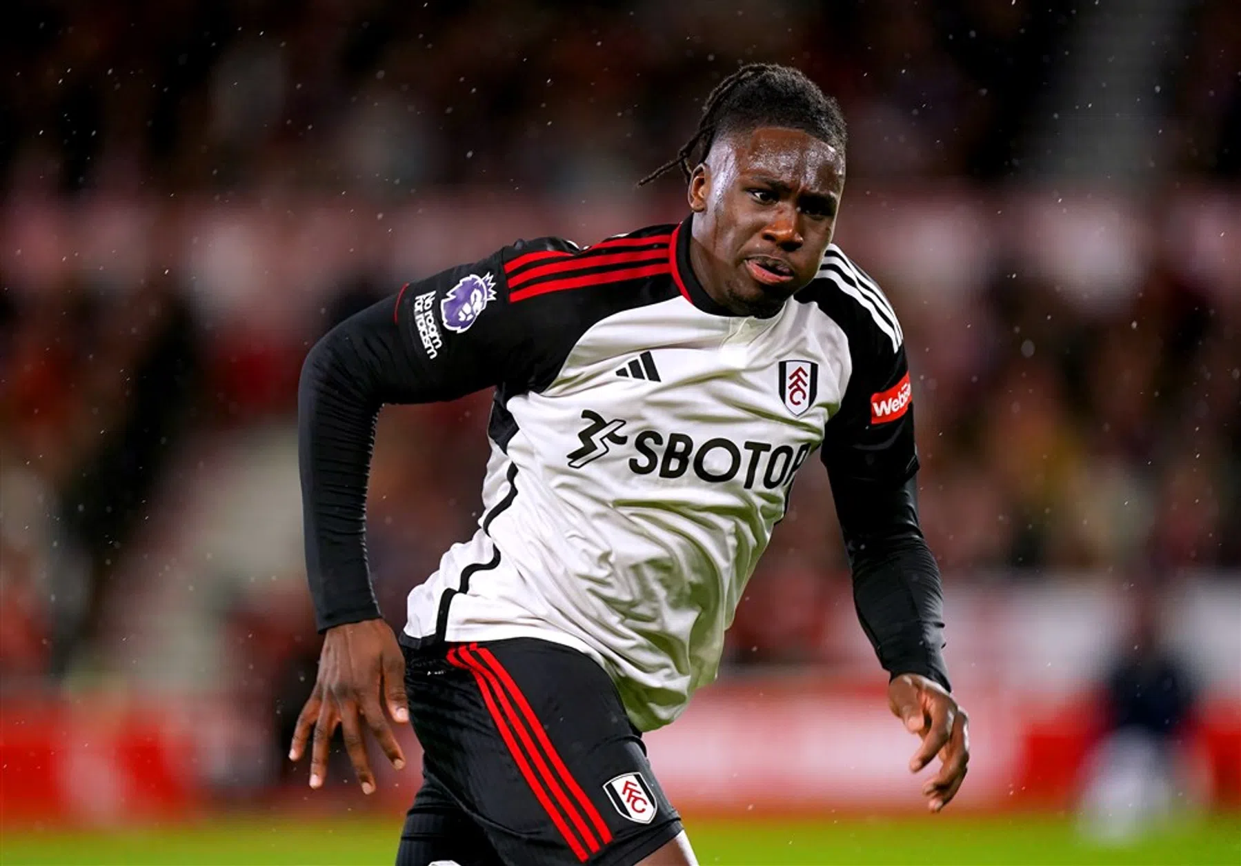 Hoe de bij Ajax mislukte Bassey zich wél ontwikkelt bij Fulham