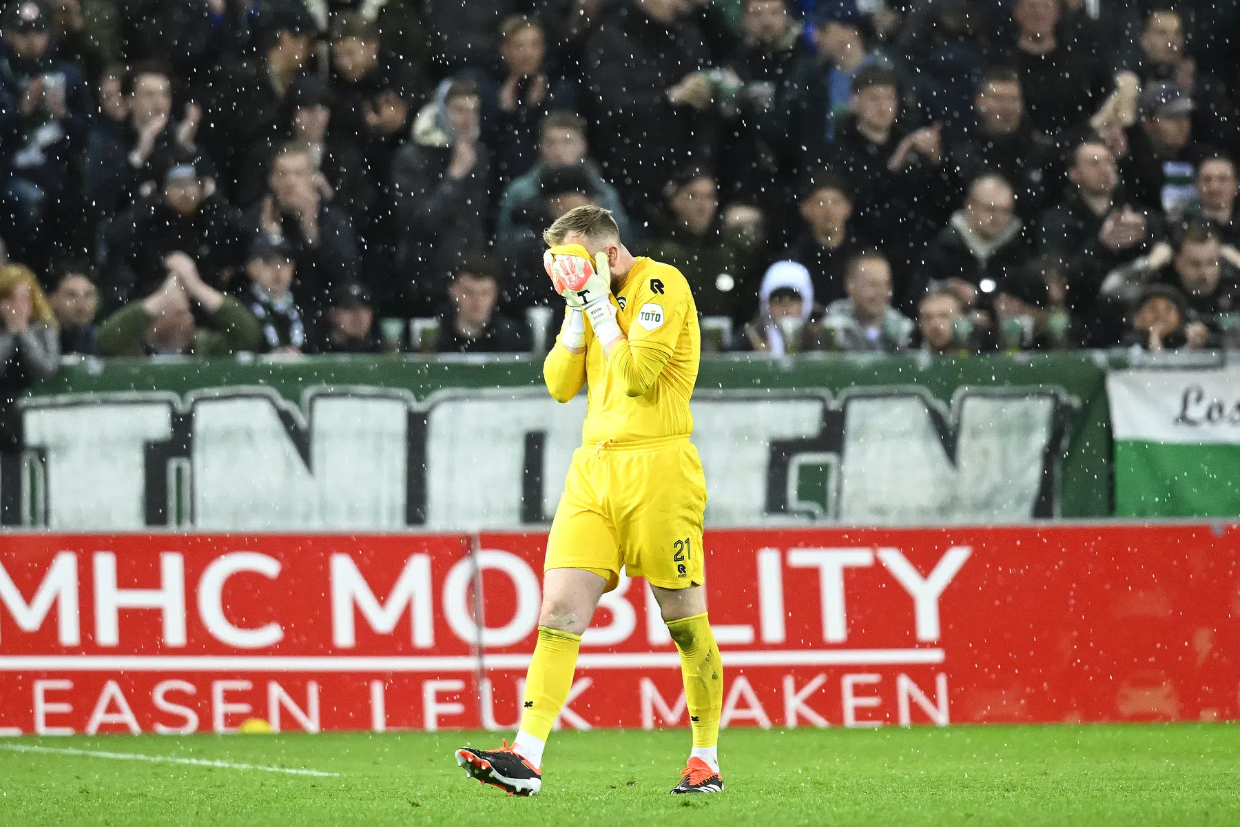 Jurjus heeft goede hoop op inzetbaarheid voor topper tegen Willem II