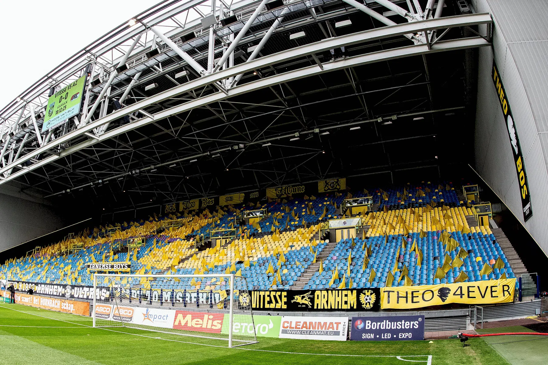 Vitesse ook in buitenland groot nieuws: 'Historische straf in Eredivisie'