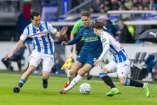 Thumbnail for article: Schiettent in Friesland: PSV slecht magische grens van 100 Eredivisie-treffers
