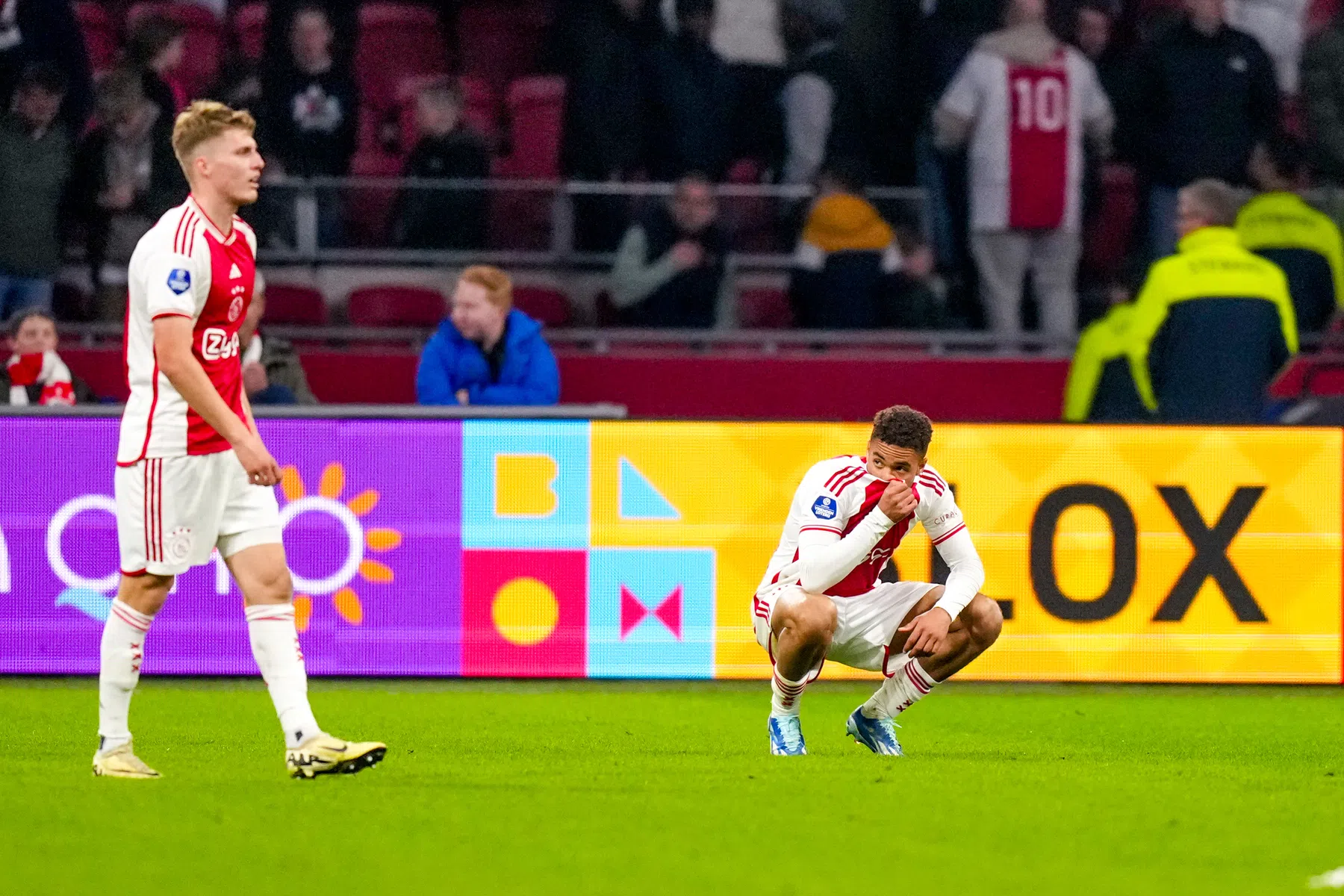 Rensch probeert defensieve crisis van Ajax te duiden