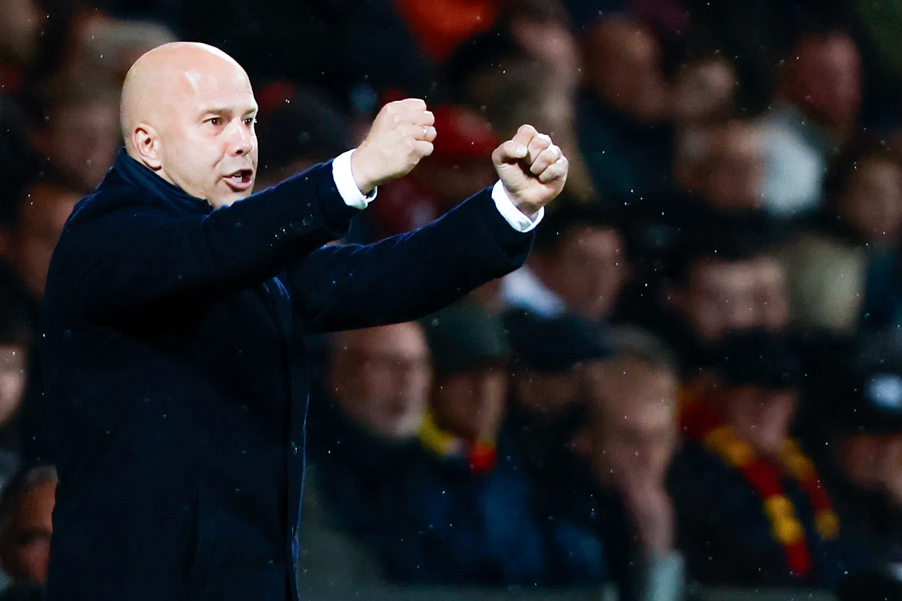 Liverpool en Feyenoord zijn er mondeling uit: Arne Slot wordt a Red
