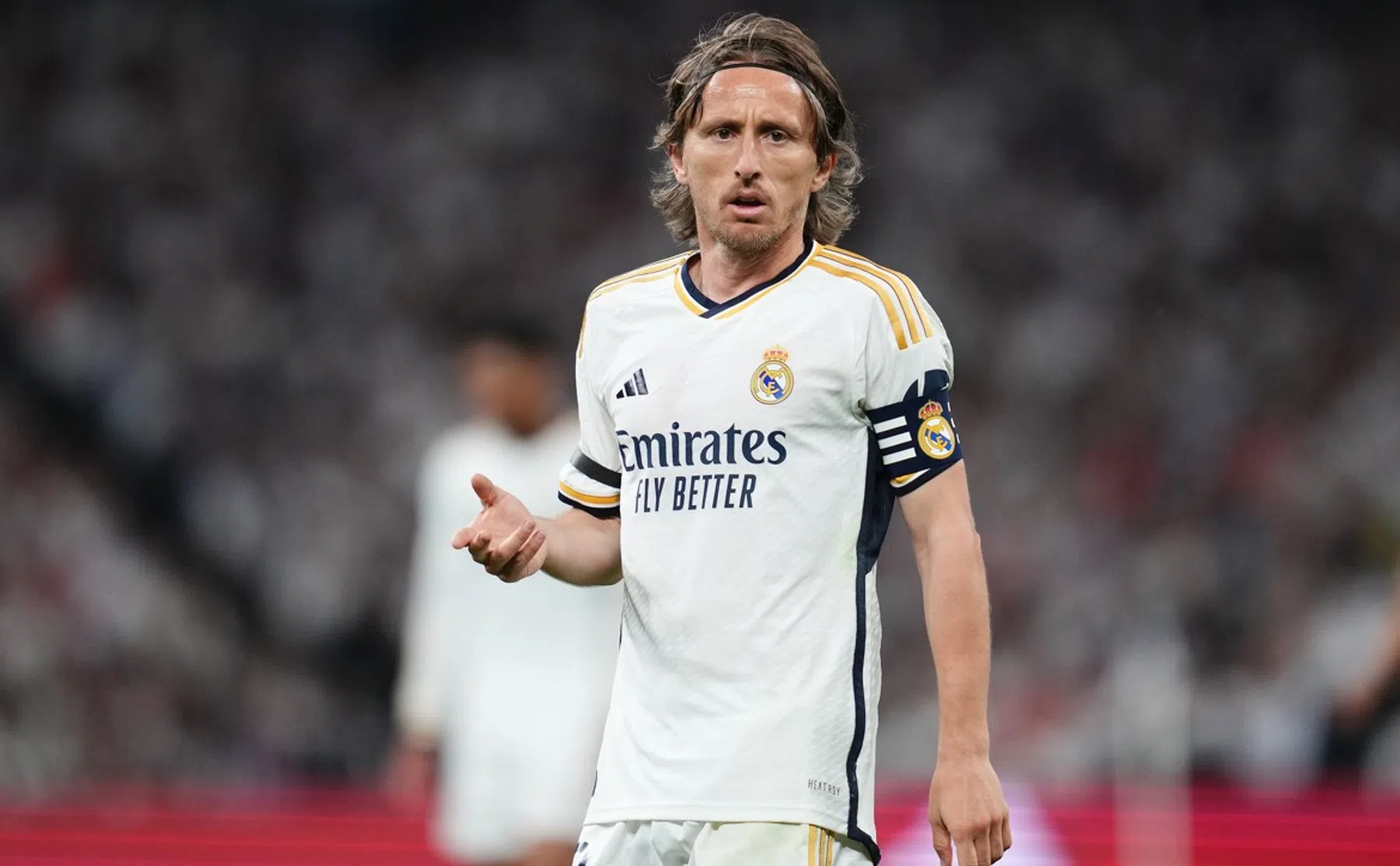 Modric voorbij Roberto Carlos, Güler steelt show bij Real Madrid