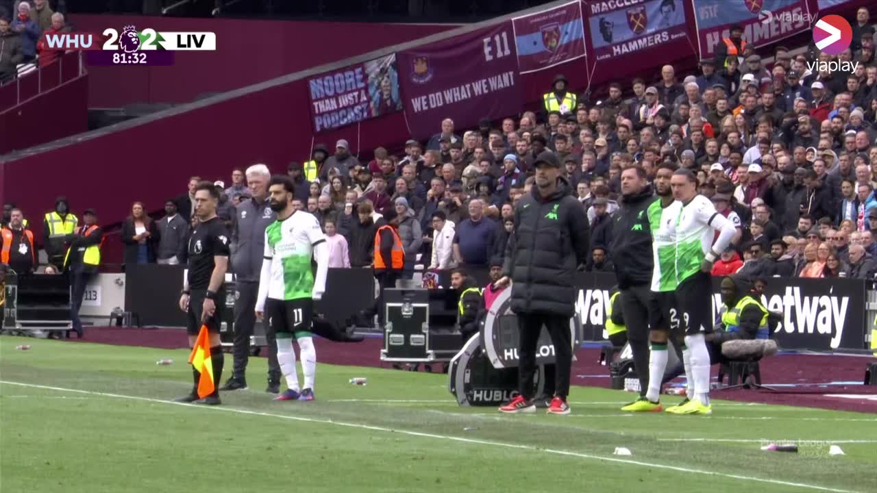 De beelden: Salah en Klopp krijgen het met elkaar aan de stok