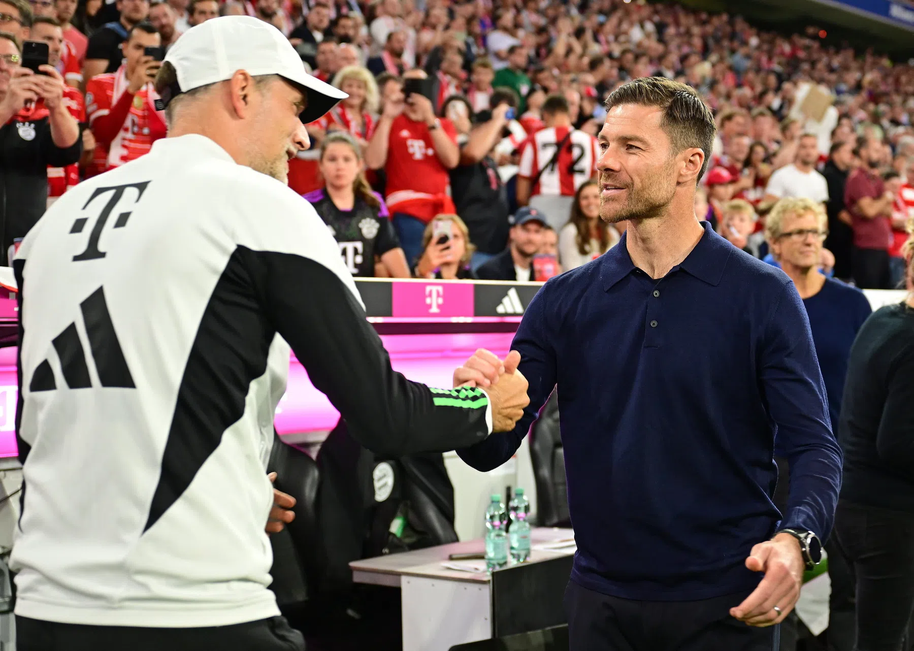 Bayern neemt verlies na blauwtje: 'Onze trainer voor de toekomst'