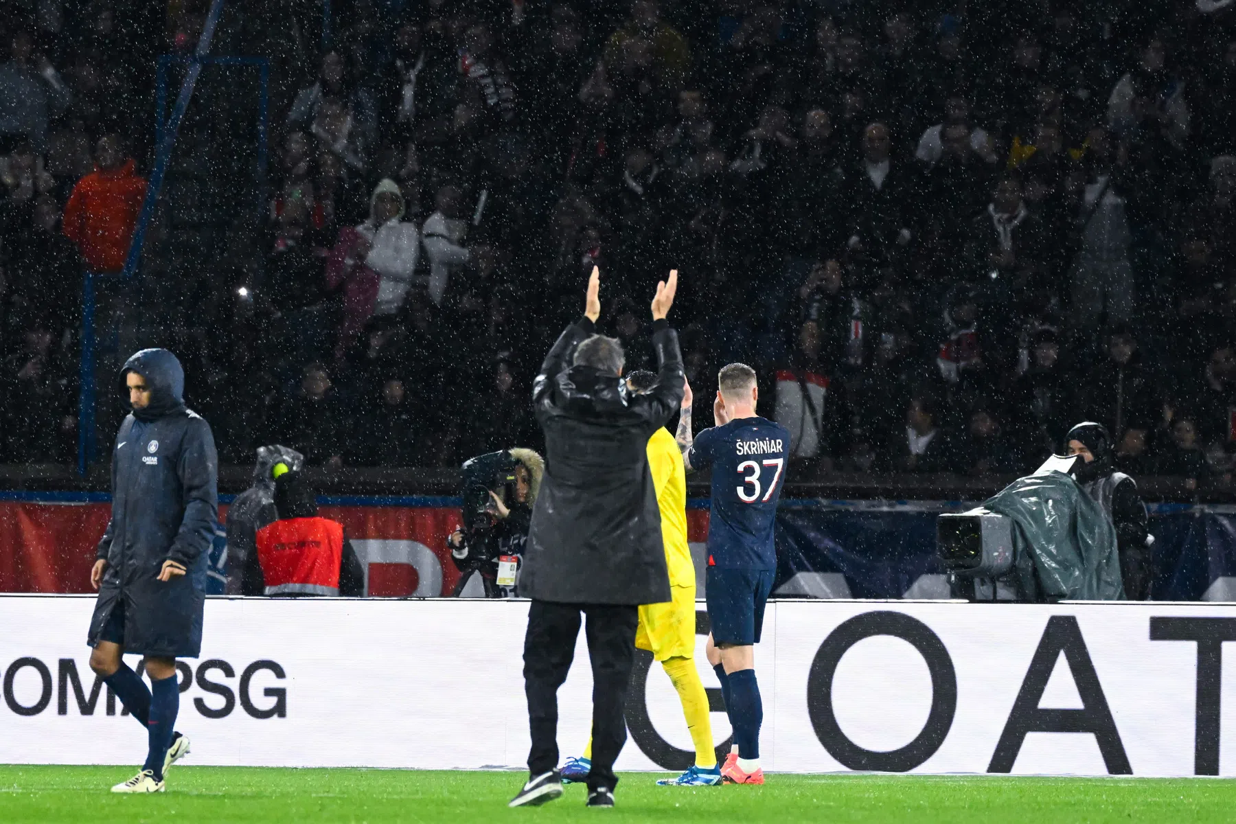 Luis Enrique: 'Feestje of niet, we zijn nu al kampioen'