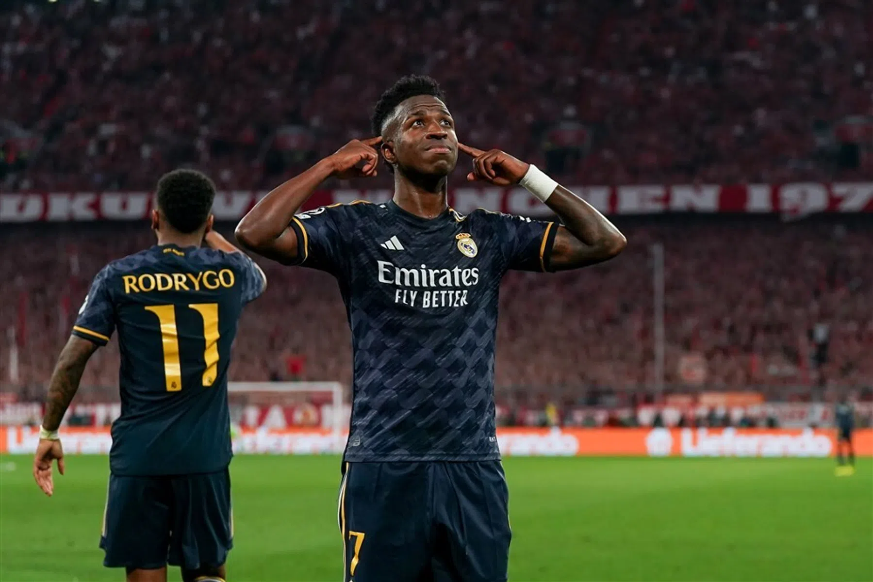 Waarom Vinícius Jr. dé kroonprins van het huidige voetbal is na Messi en Ronaldo