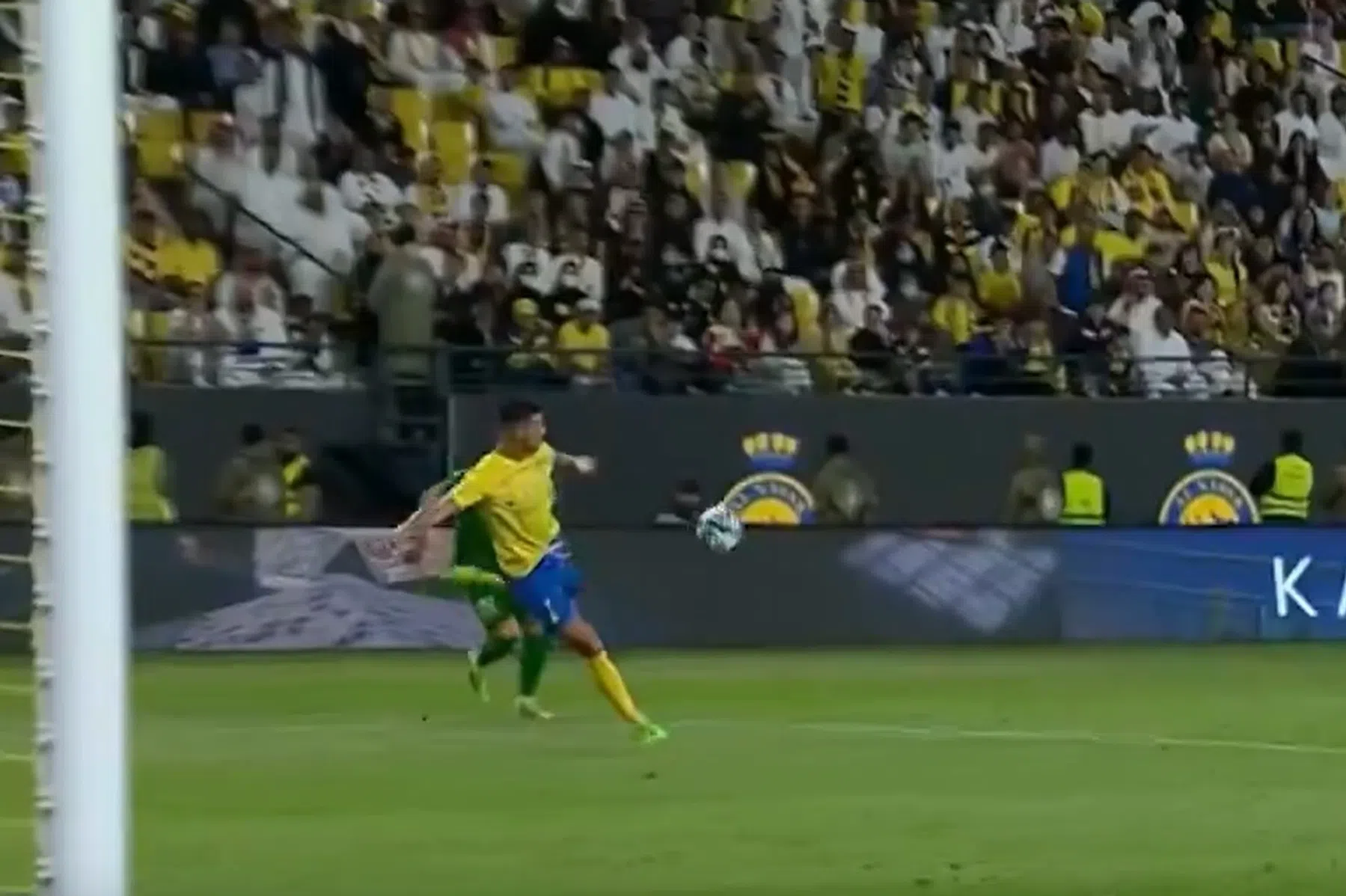 Ronaldo scoort schitterend en gidst Al-Nassr naar pikante finale