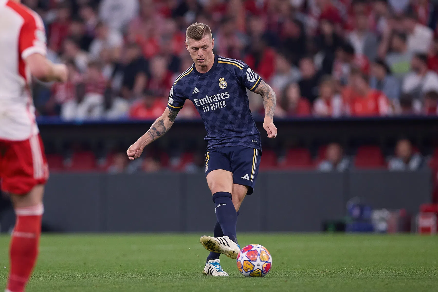 Toni Kroos en de taal van de pass