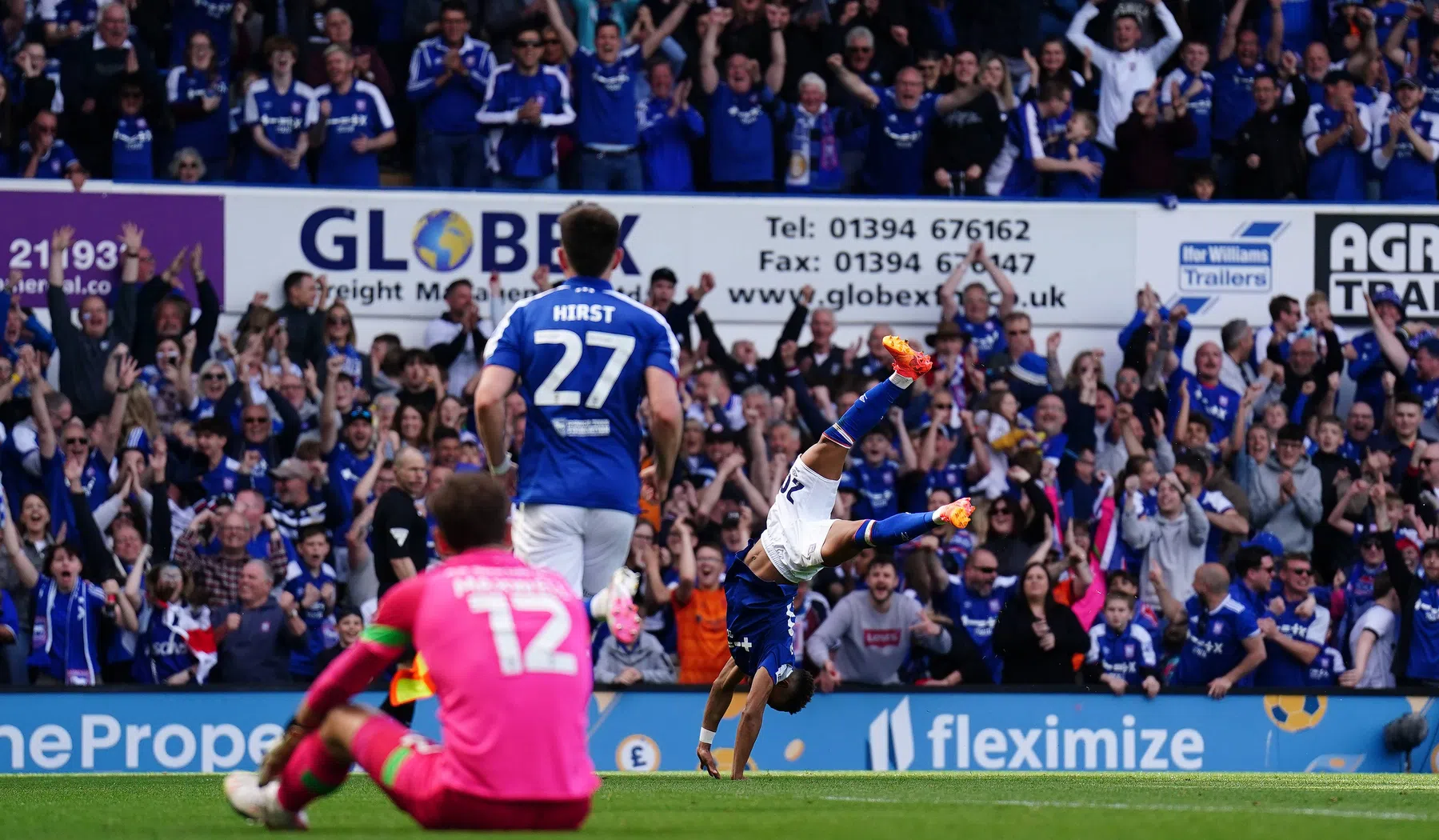 Ipswich Town troeft Leeds af en keert terug naar de Premier League