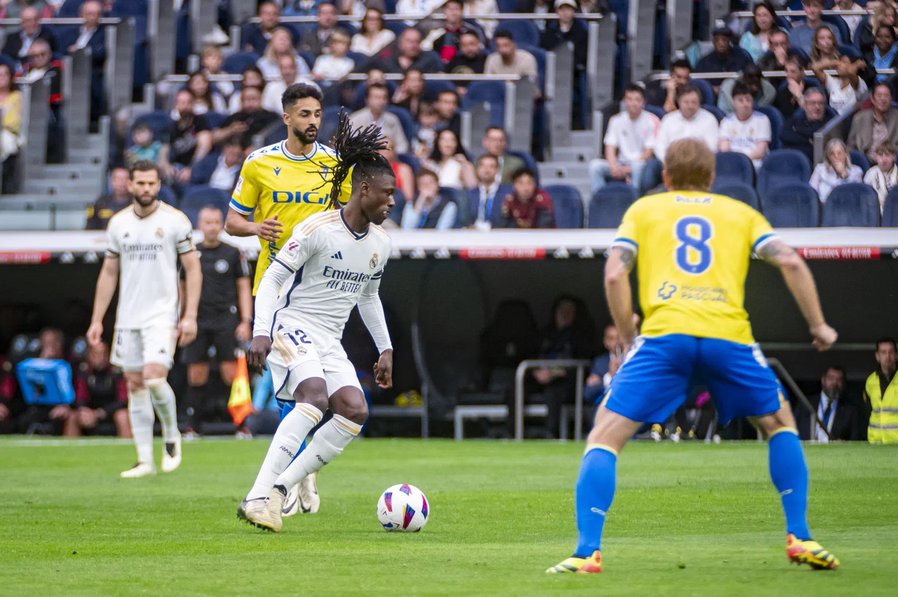 Real Madrid mogelijk vandaag kampioen, Courtois laat zich direct gelden