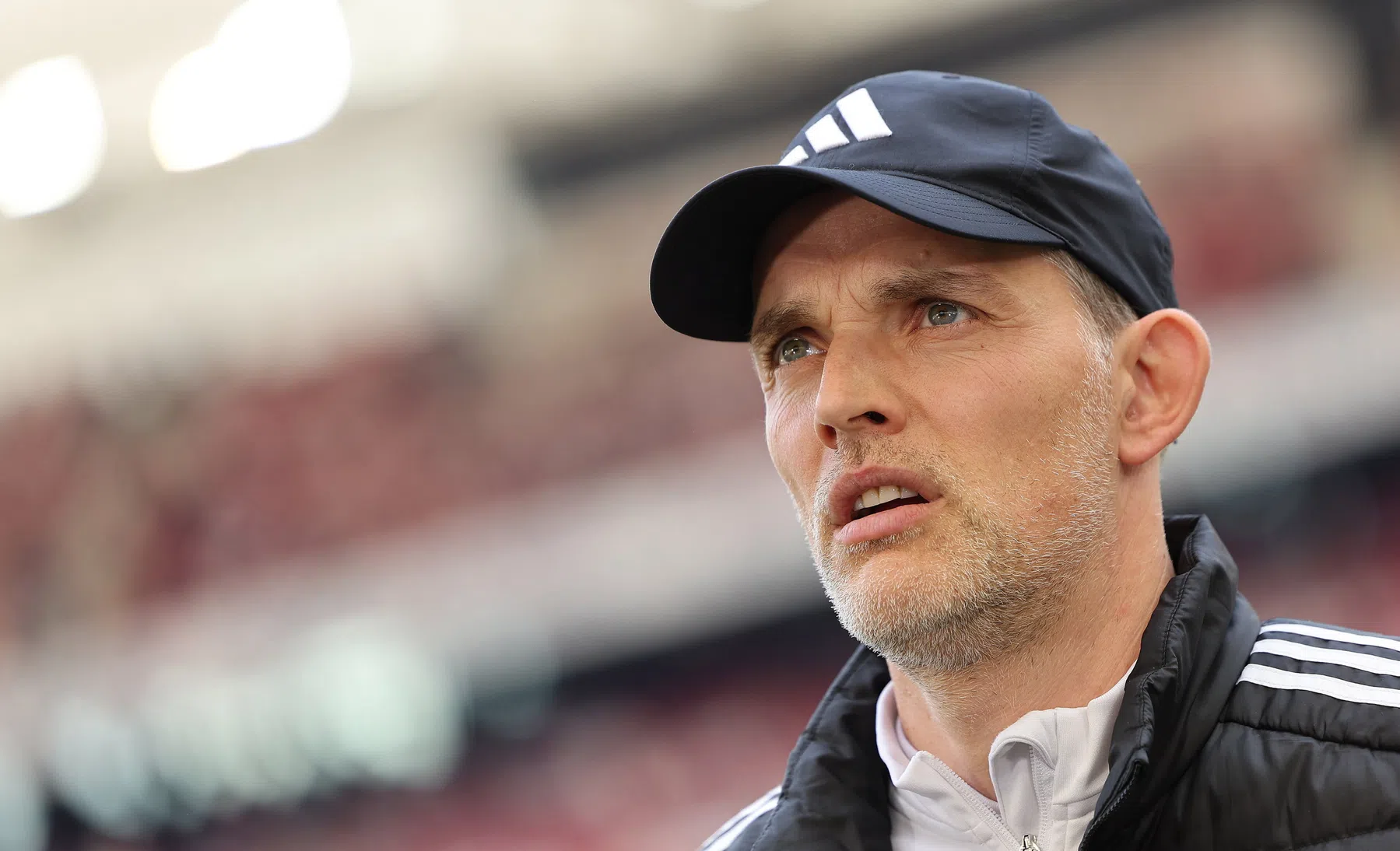 Bayern zet ook tweede plaats op de tocht, Reus begint afscheidstournee in stijl