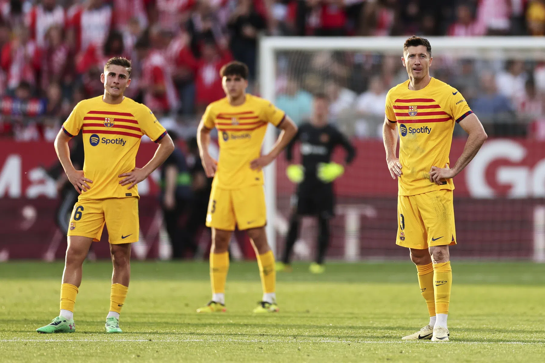 Real Madrid kampioen na verlies Barcelona tegen Blind en co