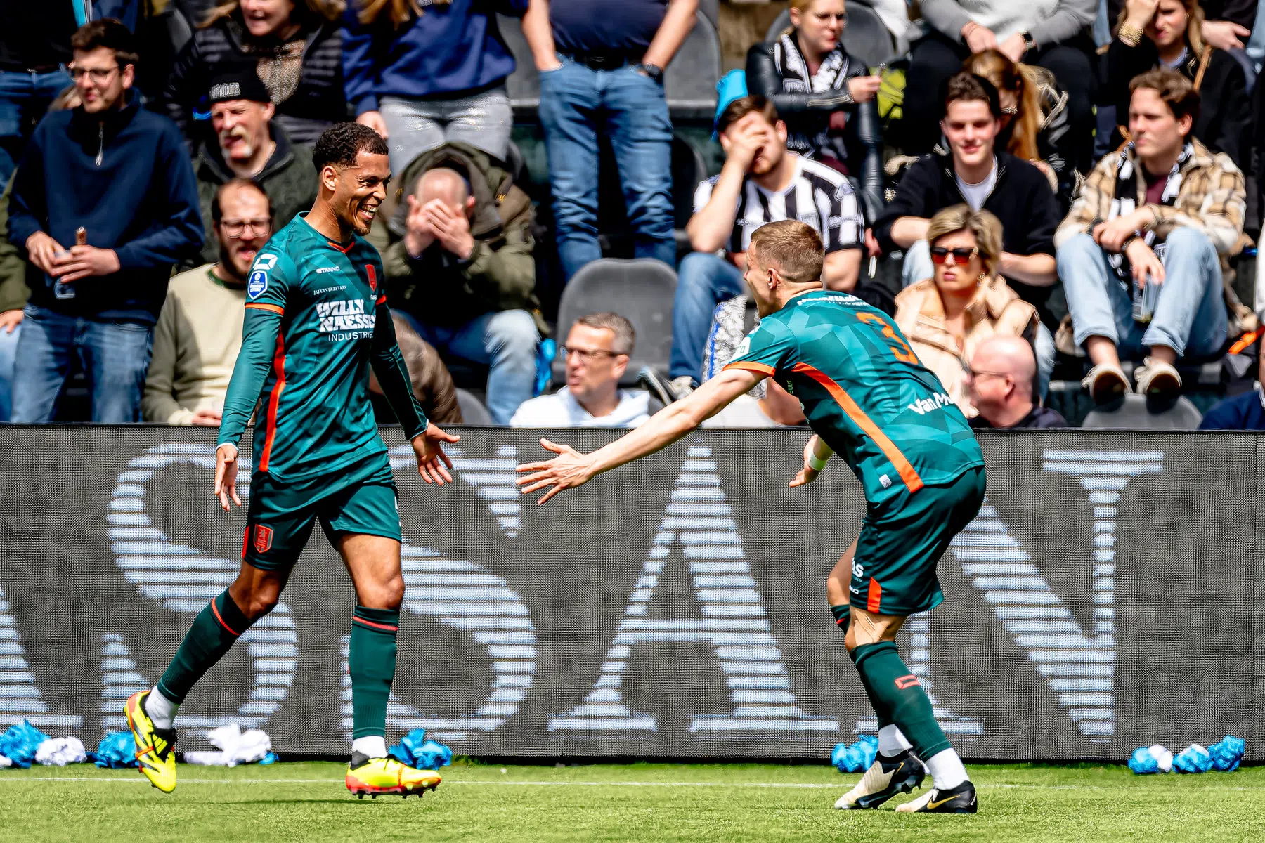 RKC haalt hard uit bij Heracles en legt druk bij Excelsior