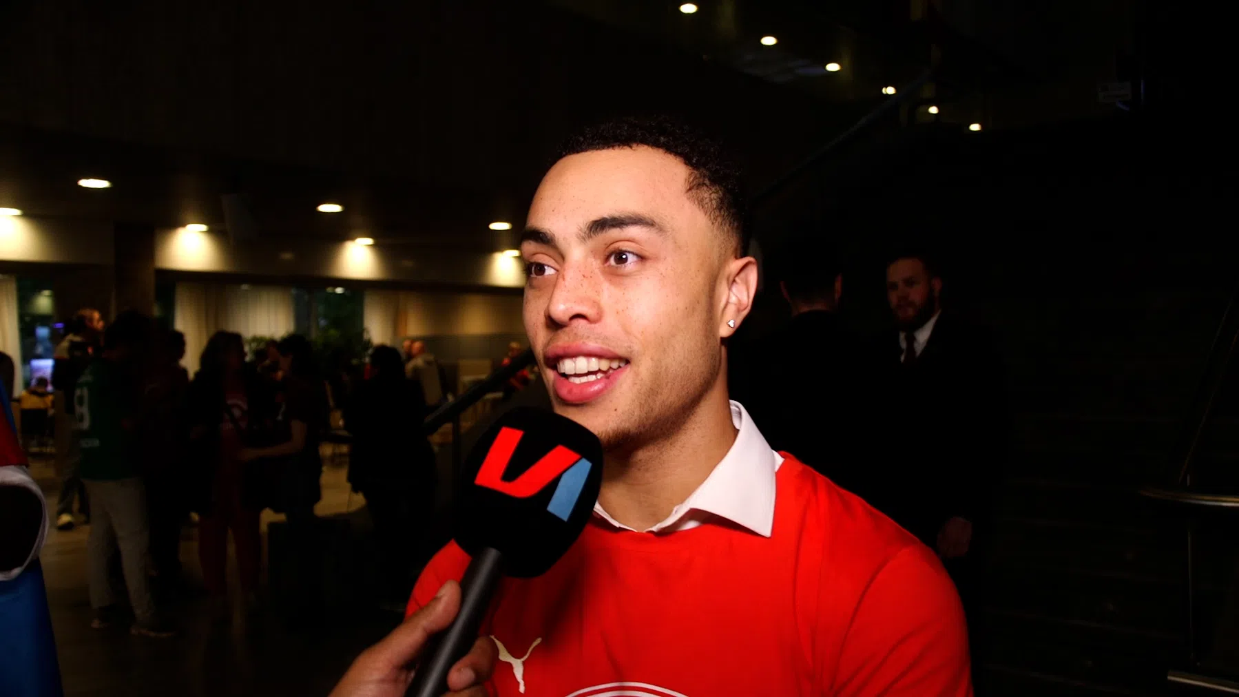 Dest spreekt over blessure en filosofeert: 'Nu maar leren koken'