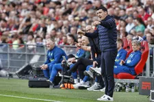 Thumbnail for article: Toekomst Martens bij AZ onduidelijk: 'Eerst derde proberen te worden'