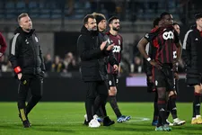 Thumbnail for article: Bizarre taferelen in België: duel afgelast door blokkade supporters