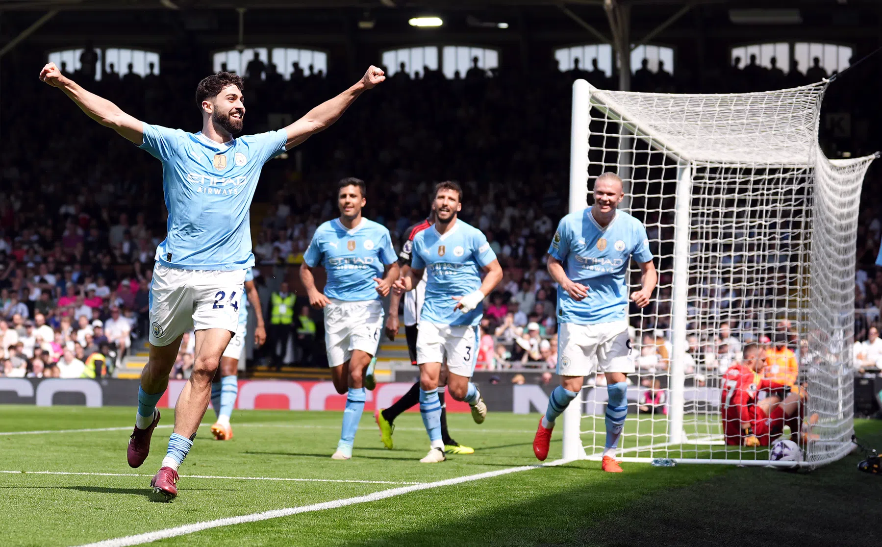 Guardiola kritisch op Gvardiol na opvallende hoofdrol op Craven Cottage