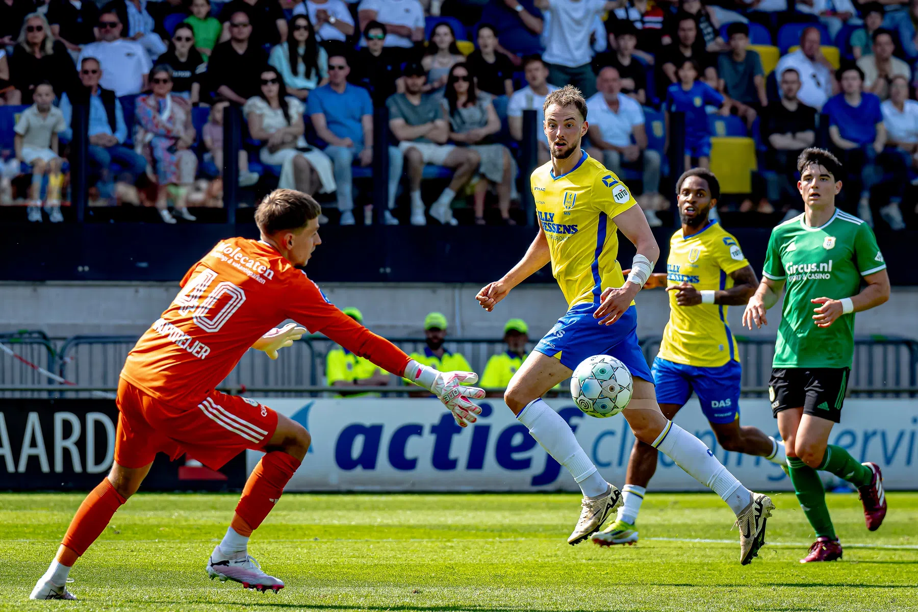 Late gelijkmaker houdt RKC in leven en laat Excelsior beven