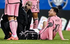 Thumbnail for article: Boze Messi richt zich tot camera om ongeloof over regel uit te spreken