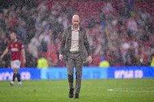 Thumbnail for article: 'Einde lijkt nabij voor Ten Hag', manager krijgt wél steun van clubiconen 