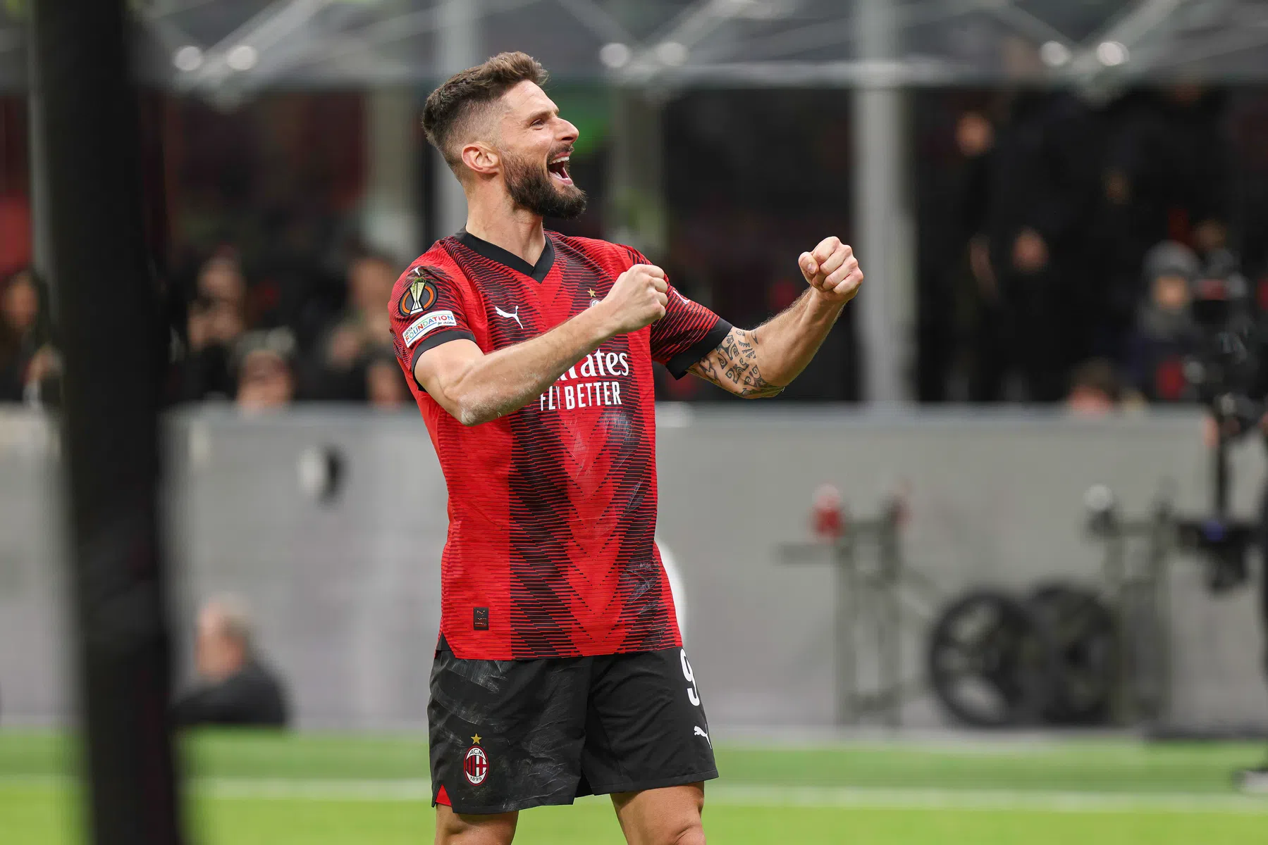 Giroud bevestigt vertrek bij AC Milan en gaat naar Amerika