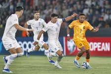 Thumbnail for article: Waarom Ronald Koeman vertrouwt op Steven Bergwijn