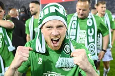 Thumbnail for article: Romano Postema mag ook volgend seizoen niet op de foto bij FC Groningen