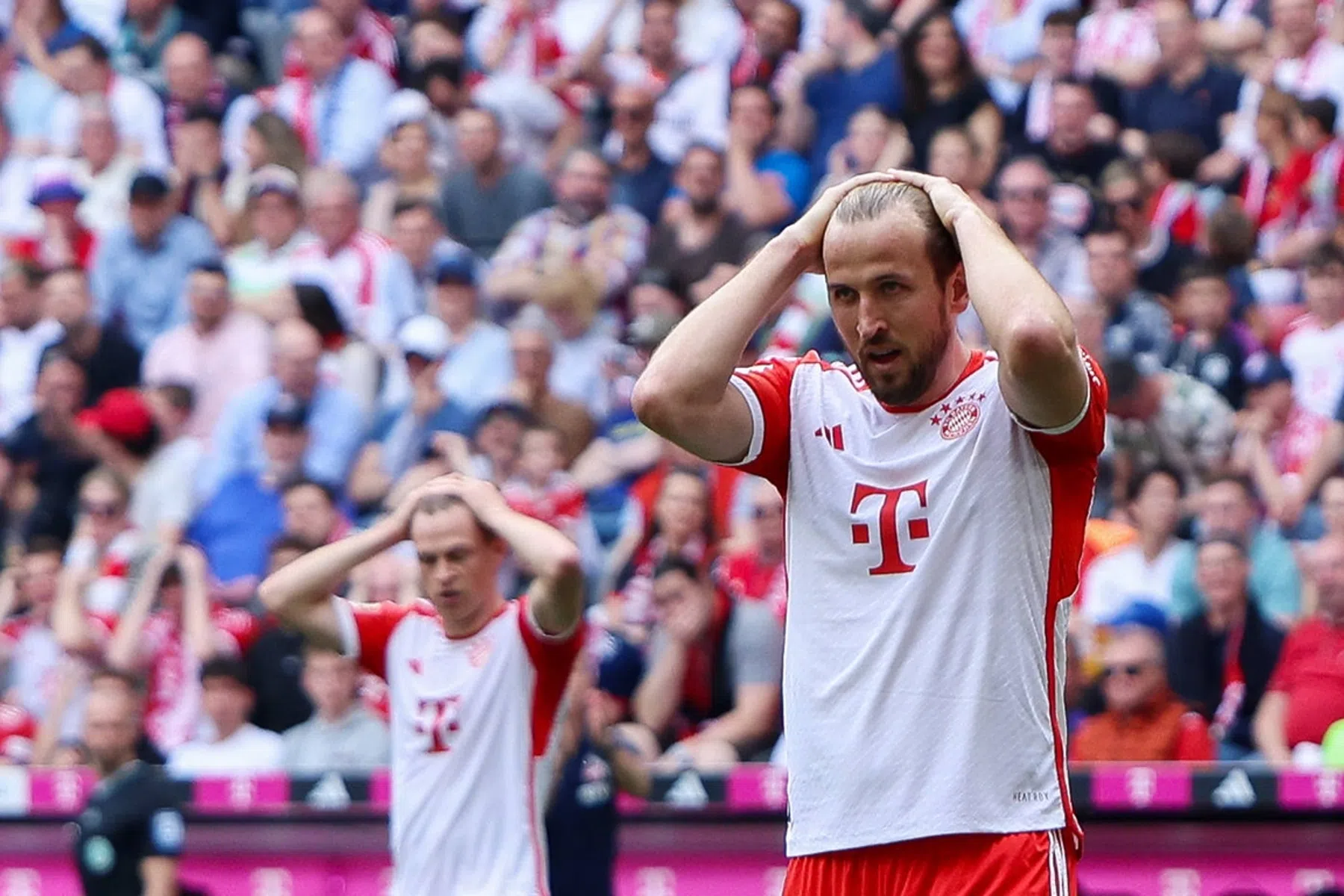 Wéér een kans voor Kane verkeken: Bayern loopt Super Cup mis