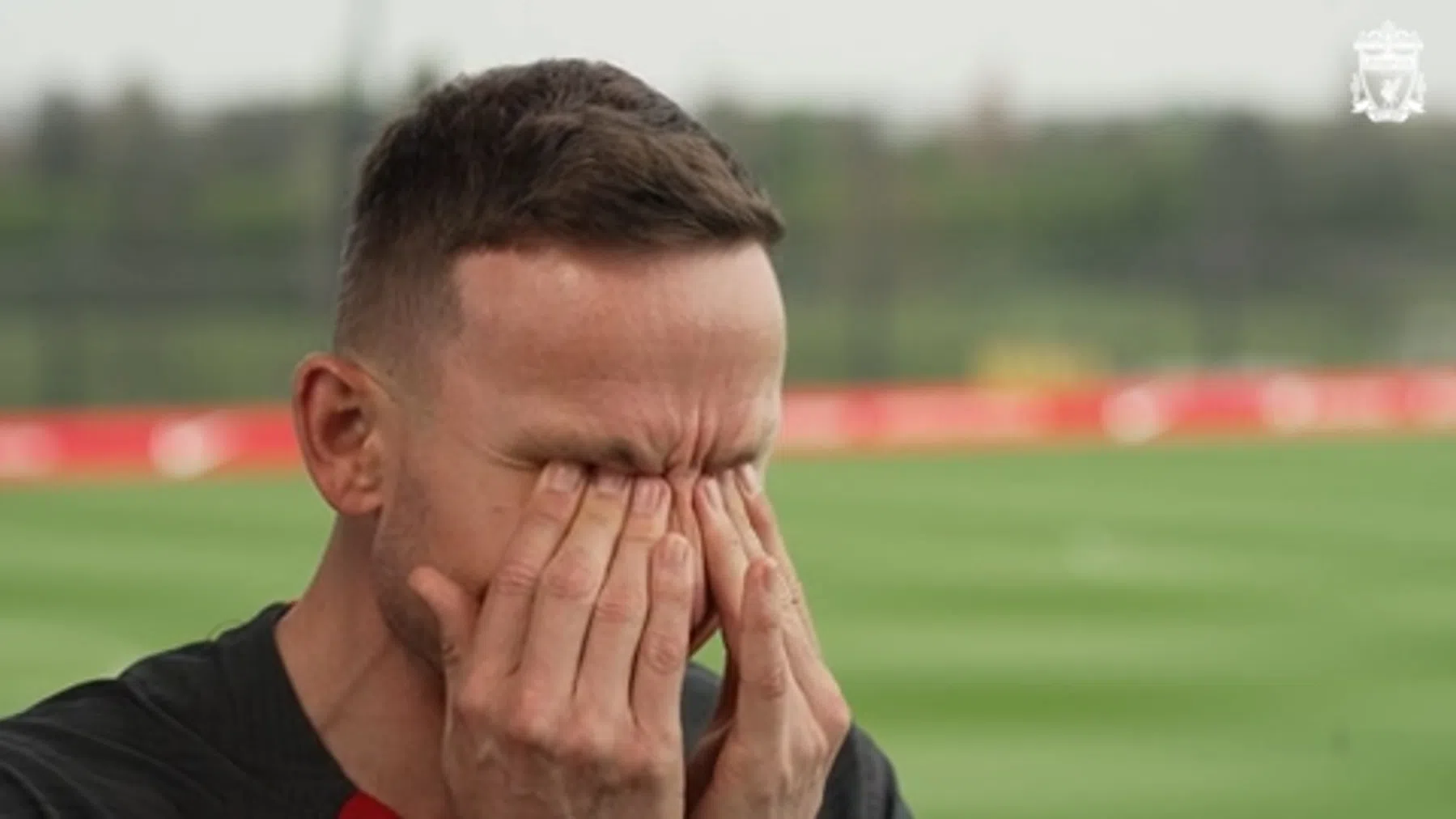 Lijnders laat zijn tranen vloeien: 'Waar zou ik zijn zonder hem?'