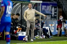 Thumbnail for article: Van Gastel vond Emmen-strafschop terecht: 'Dan zou ik ook wel reclameren'