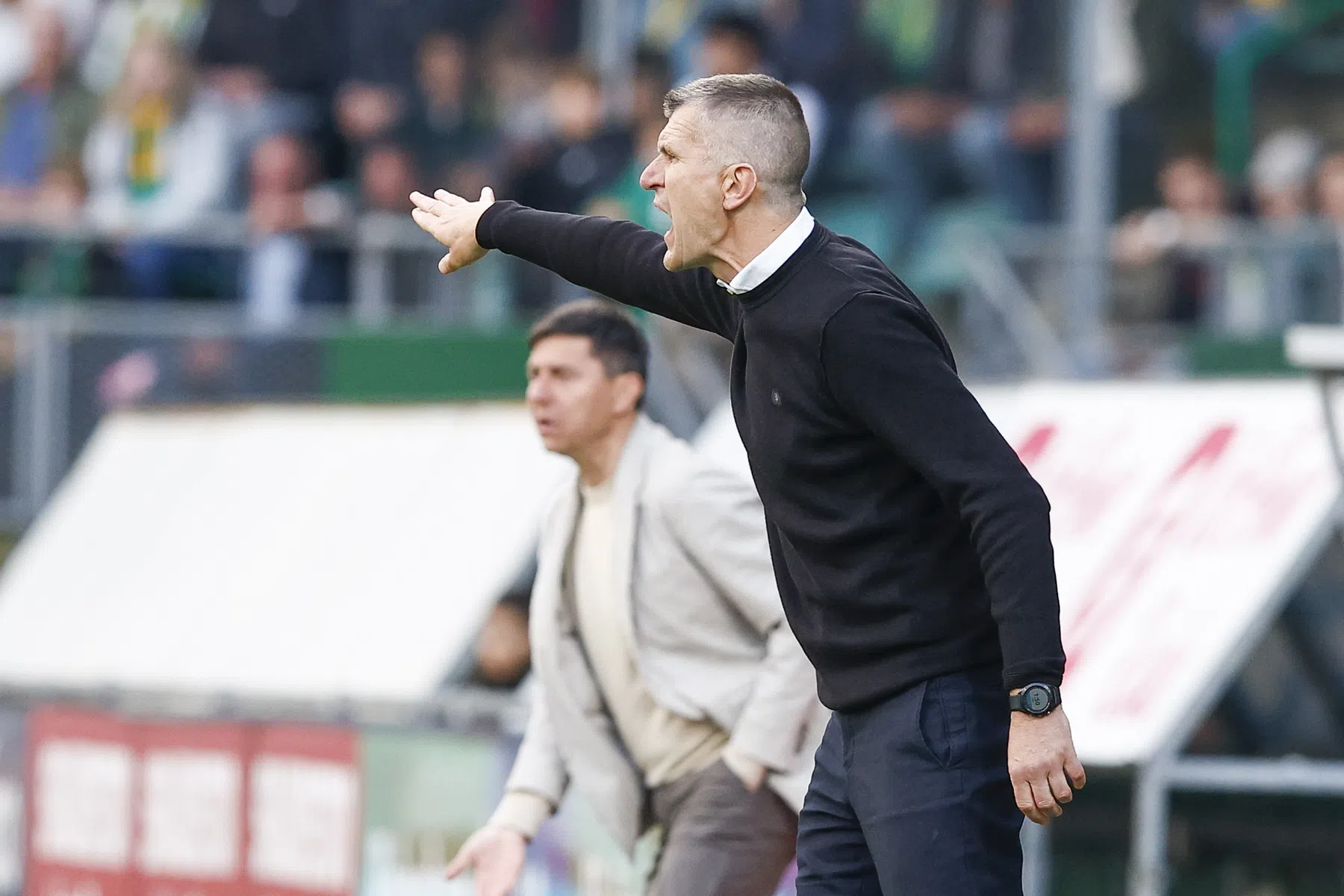 Excelsior bezorgt Dijkhuizen zware avond: 'Welkom in de play-offs'