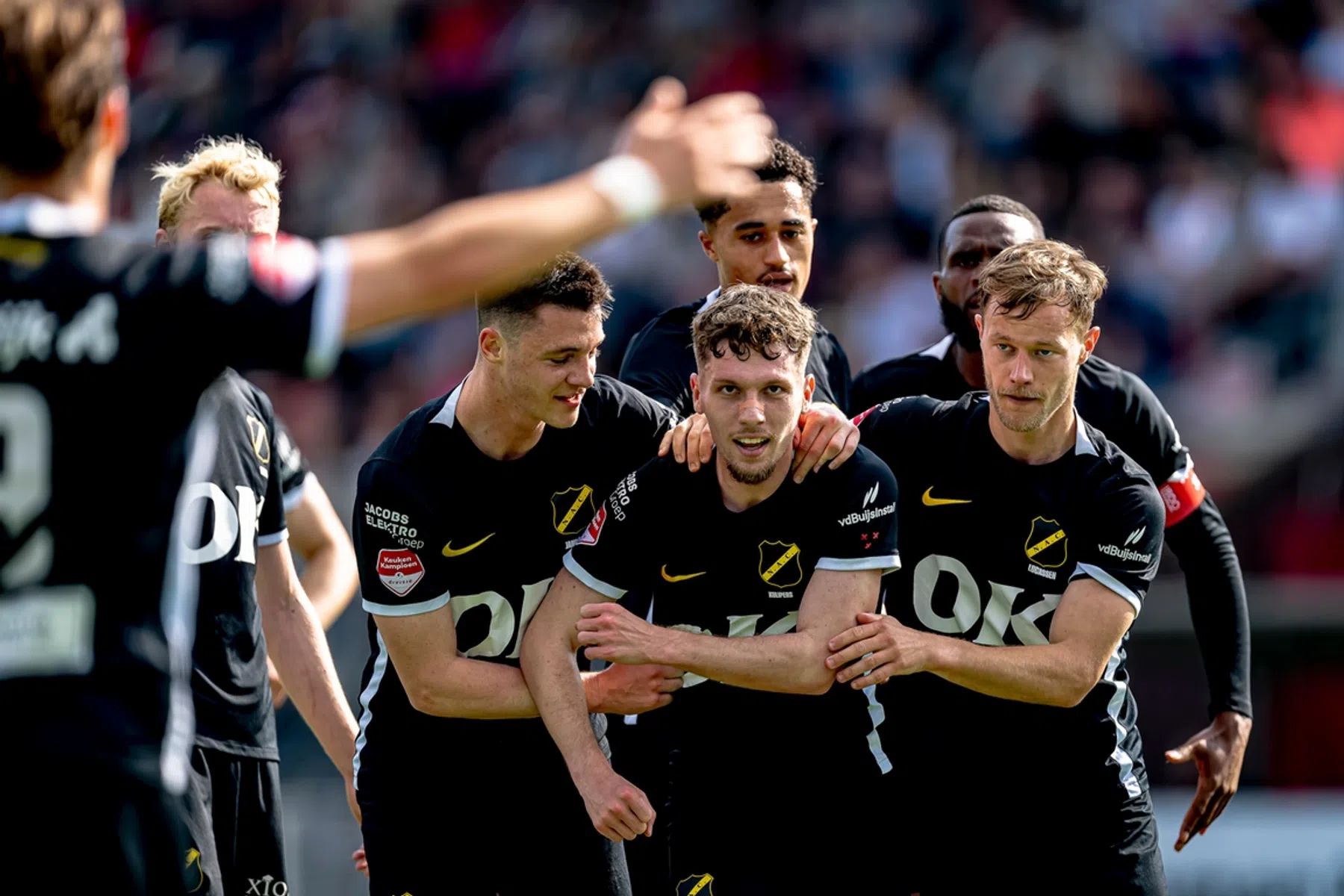 NAC Breda met speels gemak naar finale play-offs