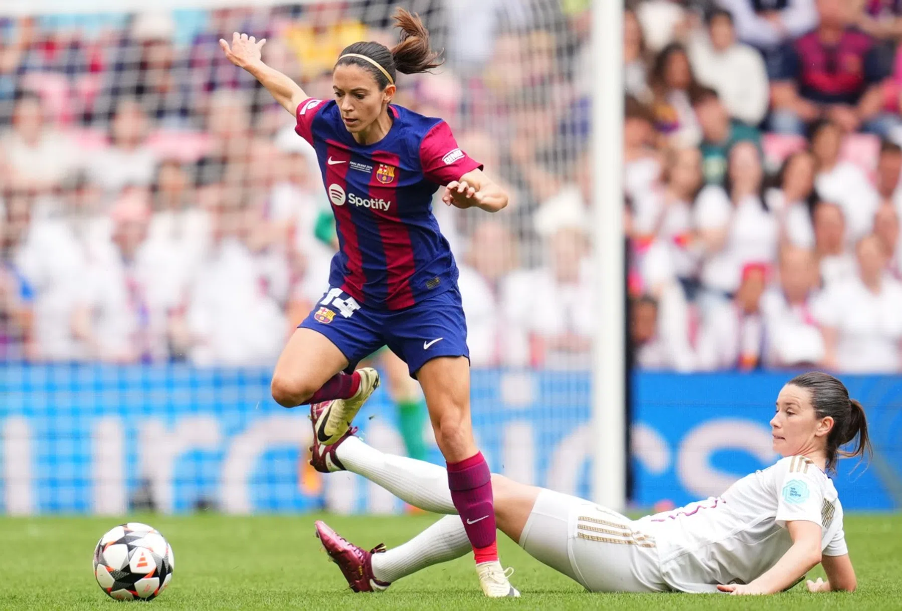 Barça en Brugts verslaan Nederlands getint Lyon in CL-finale