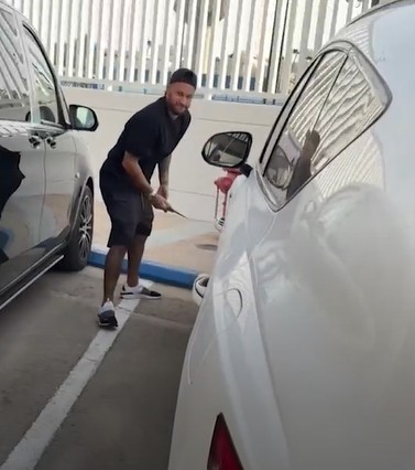 Grapje: Neymar steekt autobanden van ploeggenoot Lodi lek