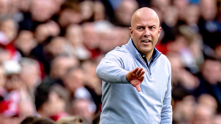 Slot officieel begonnen als trainer Liverpool