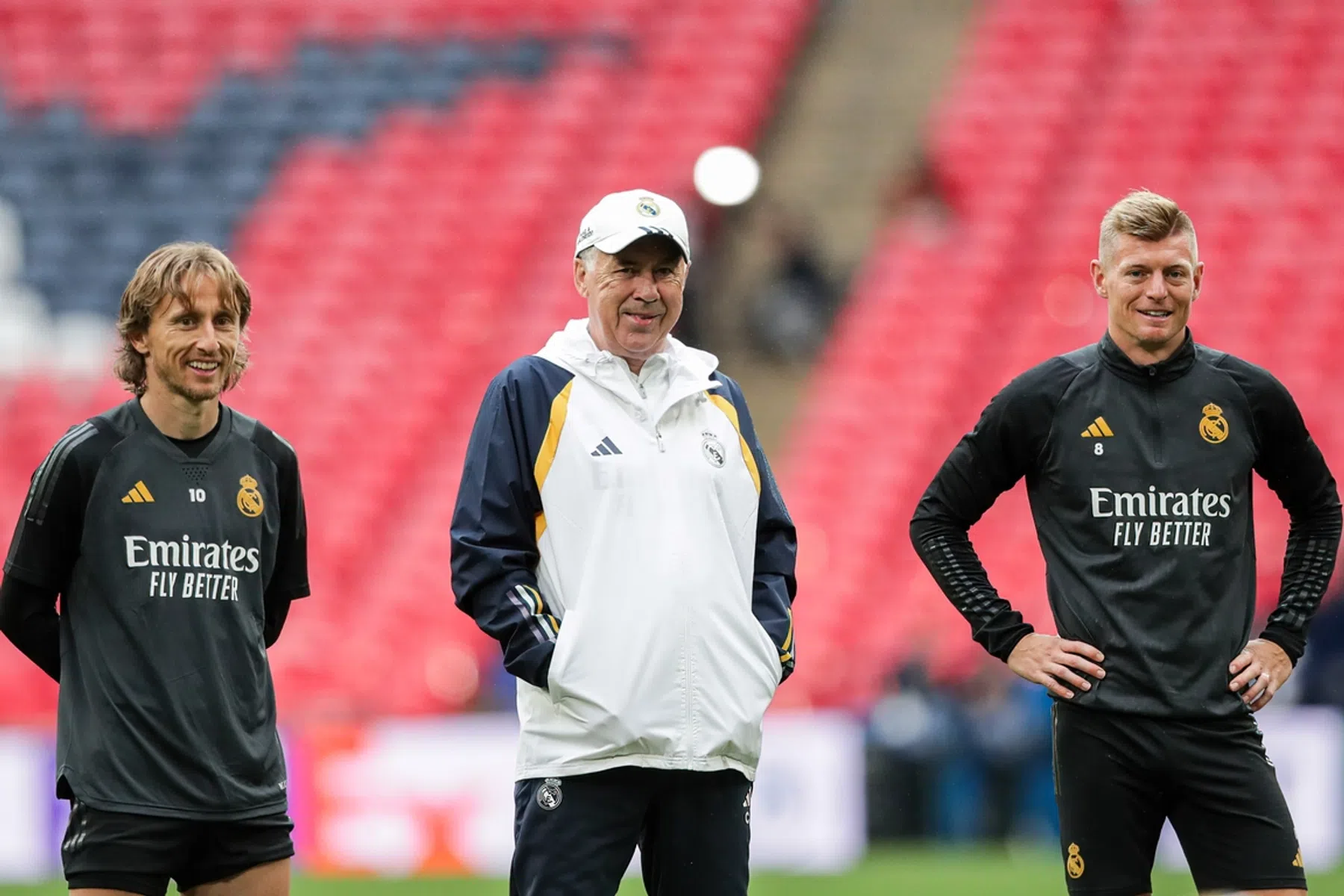 Kroos moet in afscheidsduel bij Real vooralsnog Modric missen