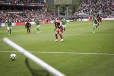 Thumbnail for article: Mikautadze (ex-Ajax) kan FC Metz niet behoeden voor degradatie