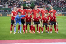 Thumbnail for article: Oostenrijkse pers loopt polonaise na zesde gewonnen wedstrijd op rij